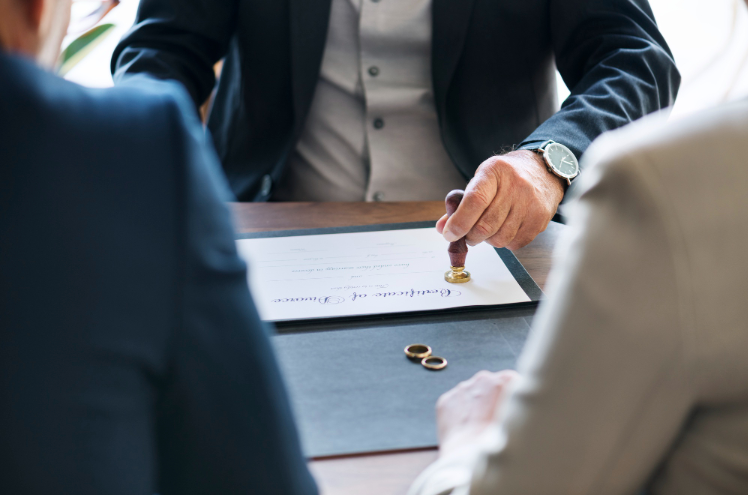 Avocat divorce : comprendre son rôle et réussir une séparation en toute sérénité